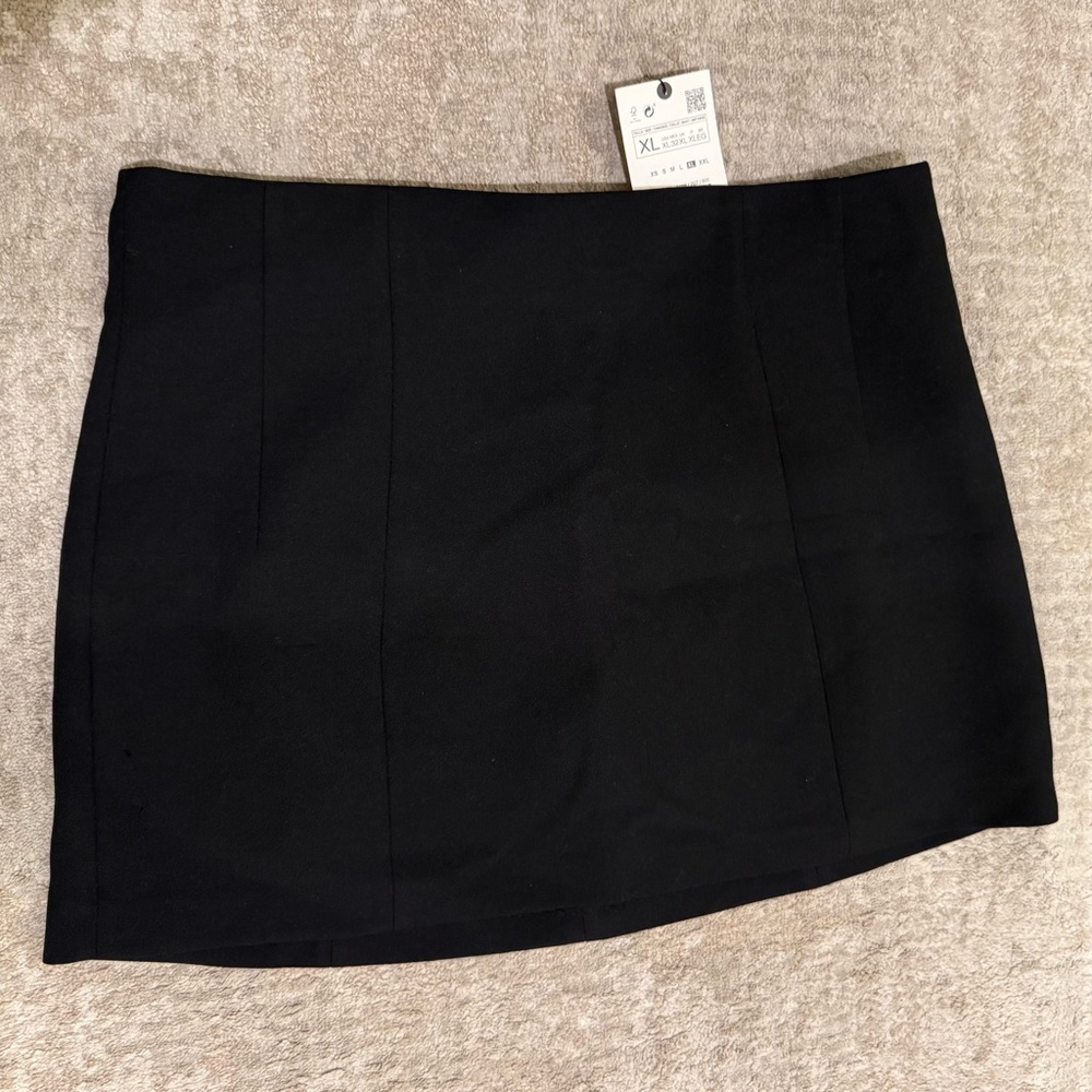 Zara Black Mini Skirt